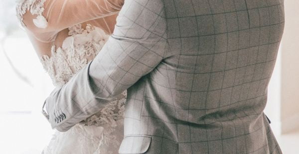 26 Memorial Songs For Wedding Receptions To Honor Loved One