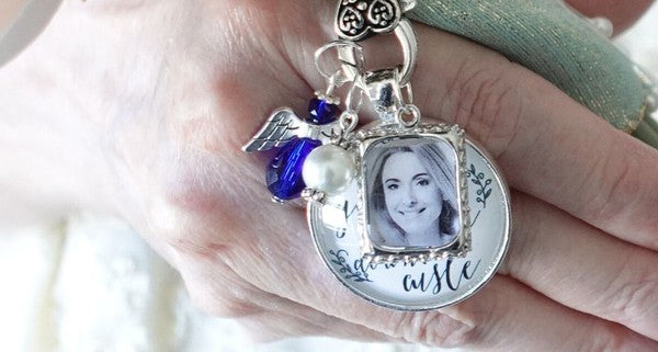 How to Make a Bridal Bouquet with a Photo Charm You'll Cherish