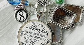 How to Choose the Best Photos for a Bridal Memorial Bouquet Charm