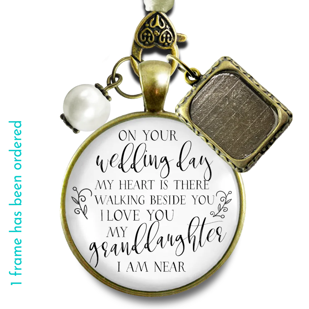 Design your personalized bouquet charm in under 10 minutes - Customer's Product with price 30.00 ID fZ21hn0RfO_6IjGlt6bwNbtD