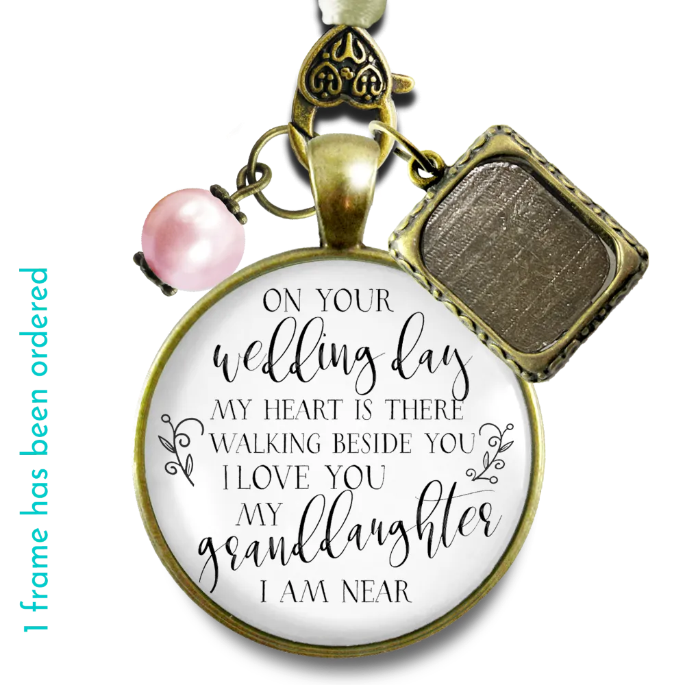 Design your personalized bouquet charm in under 10 minutes - Customer's Product with price 30.00 ID cT3qkuz_FmpGabv23RepzGt9