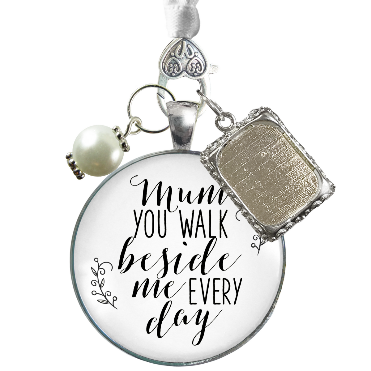 Bridal Bouquet Charm with photo Wedding Bouquet Memory Charm of Mom on –  Girl Power Jewelry