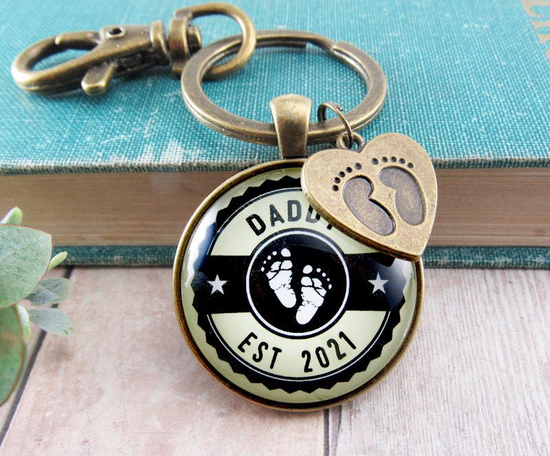Daddy Established 2021 Keychain New Dad First Father's DayKeychain Baby Feet Charm - Gutsy Goodness Handmade Jewelry
