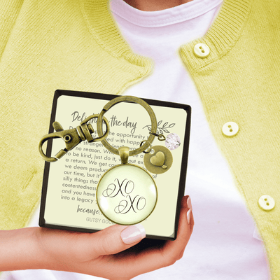 XO Hugs and Kisses Keychain Vintage Love Romantic Heart Charm Gift - Gutsy Goodness